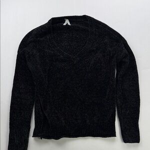 Mudd Black V-Neck Sweater